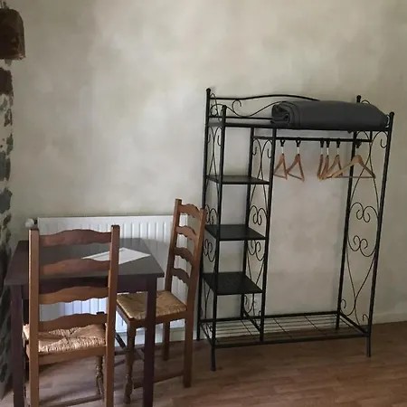 Les Fontilles Bed & Breakfast Coltines